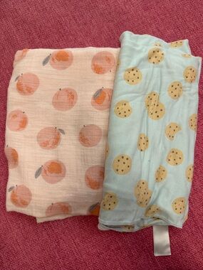 Angel Dear Peach Print and Light Blue Cookie Muslin Swaddles